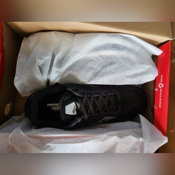 Saucony Endorphin Speed 2 Womens Size 9 US Speedroll Running Shoes, Black/Shadow - Picture 6 of 7